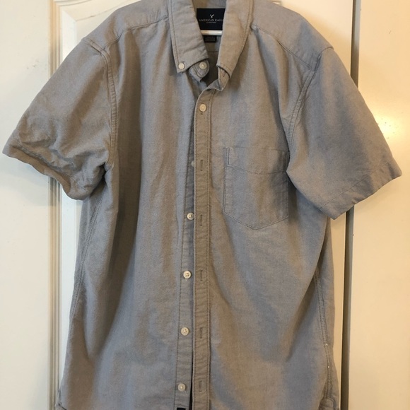 Seriously Soft American Eagle Button Up - Picture 1 of 2